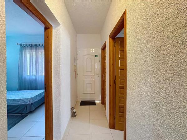 Casa independiente en calle Olivos