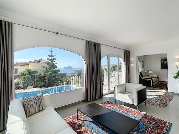 Casa independiente en Zona Kalmias