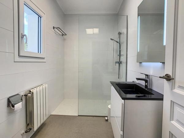 Casa independiente en Zona Kalmias