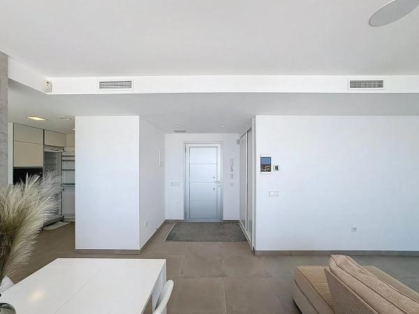 Casa independiente en calle Lirios