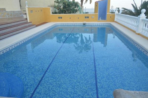 Casa independiente en Zona Encinas