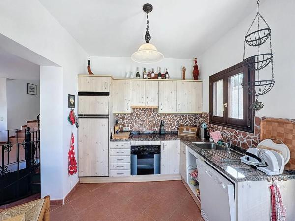 Casa independiente en calle Magnolias