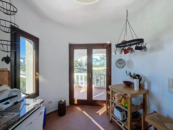 Casa independiente en calle Magnolias