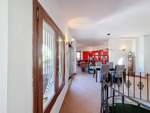 Casa independiente en calle Magnolias