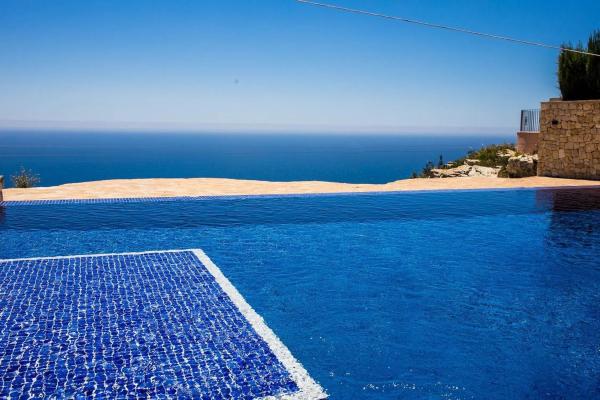 Casa independiente en calle Palmeras