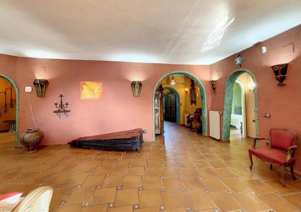 Casa independiente en calle Camelias