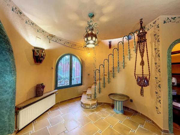 Casa independiente en calle Camelias