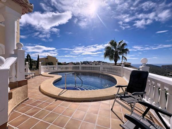 Chalet en calle Magnolias, 35