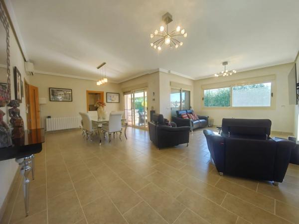 Casa independiente en Partida Buenavista