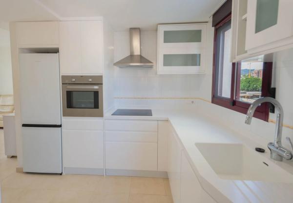 Piso en avenida Juan Carlos I, 38