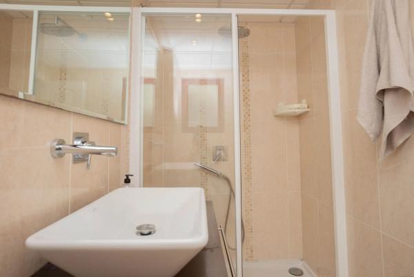 Piso en avenida Juan Carlos I, 38