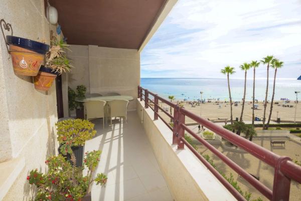 Piso en avenida Juan Carlos I, 38