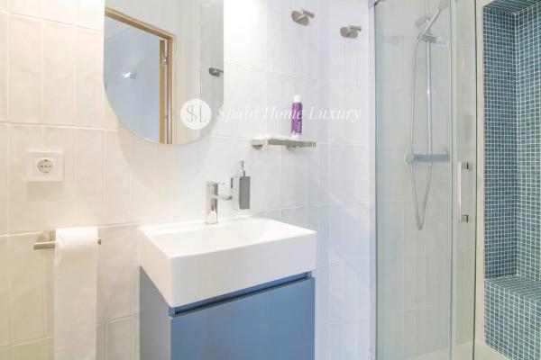 Chalet adosado en calle de Fora