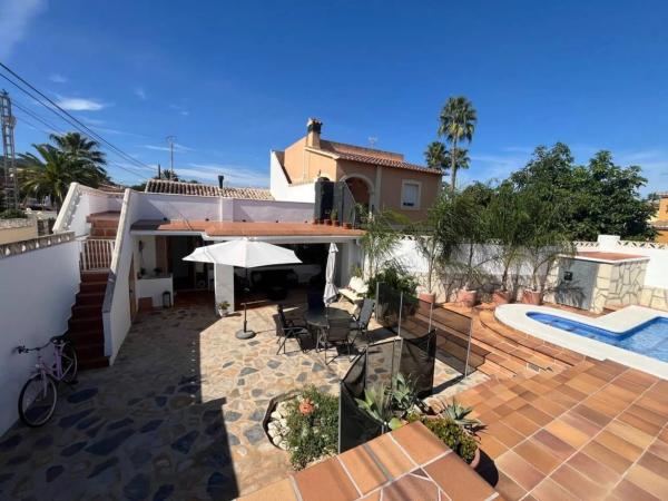 Chalet en calle Bresquiller