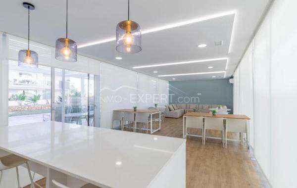 Ático en calle de la Corona Boreal