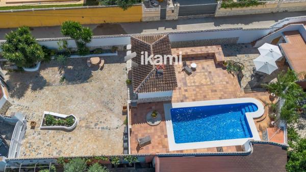 Chalet en calle Bresquiller