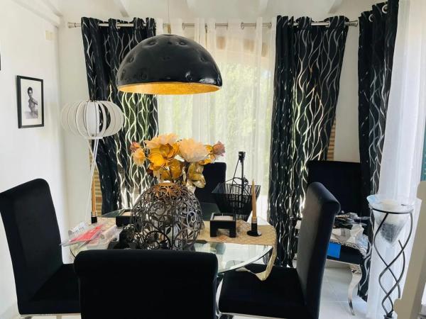 Chalet en La Pedrera-Vessanes