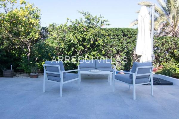 Casa independiente en CL Artemis