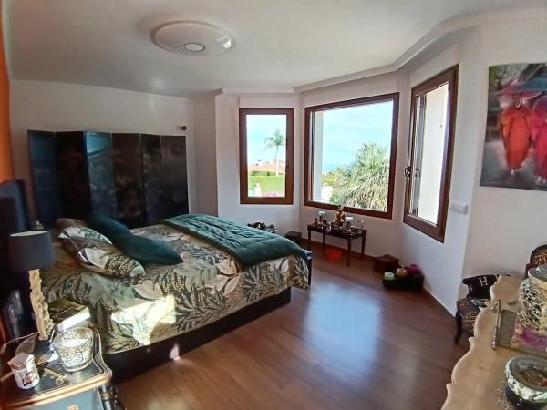 Casa independiente en calle Medussa