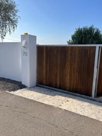 Casa terrera en camino del Cementeri, 70