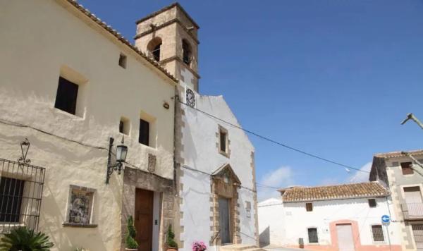 Casa terrera en camino del Cementeri, 70