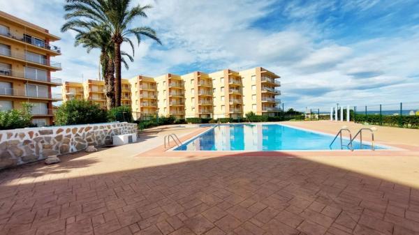 Piso en Barrio Les Bovetes-La Felicidad