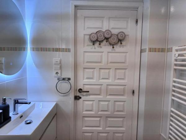 Piso en calle Òliba, 44