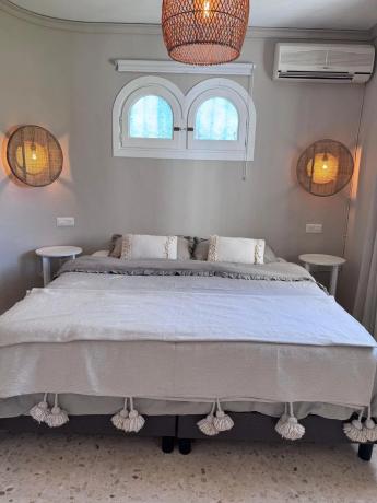 Piso en calle Òliba, 44