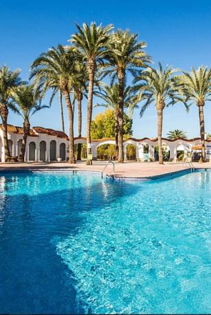 Piso en calle Òliba, 44