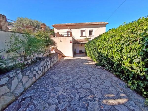 Chalet en calle Encelado