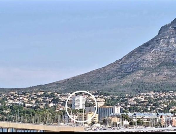 Piso en calle Deimos