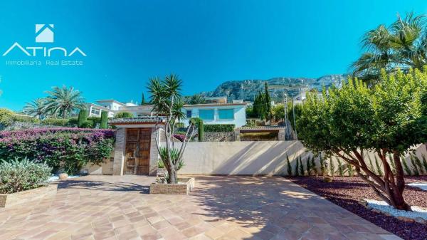 Casa independiente en Calle