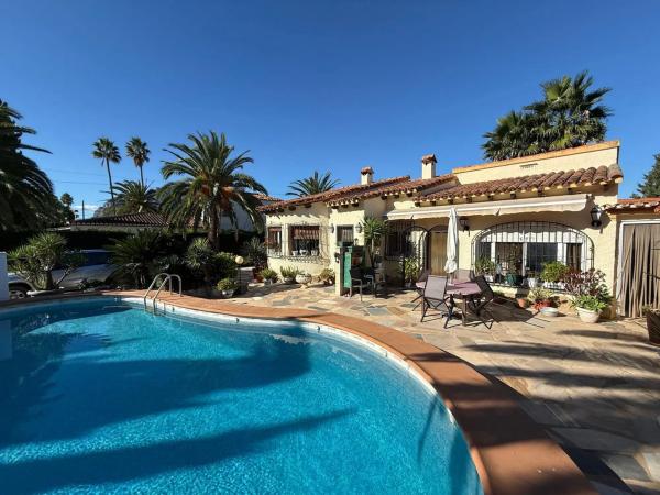 Casa independiente en Barranquets