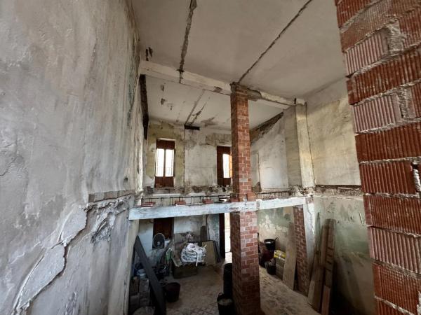 Casa de pueblo en calle de les Parres