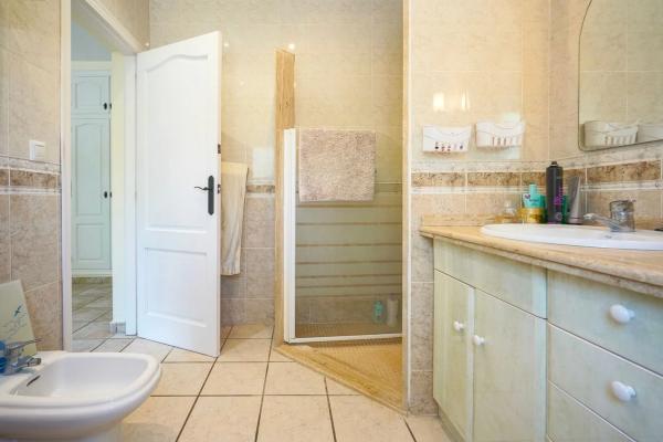 Casa independiente en calle l'Arpella