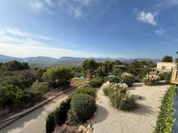 Casa independiente en calle de Cancer