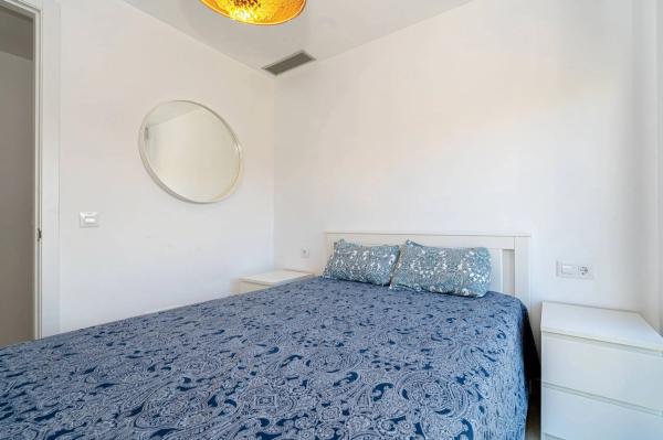 Piso en calle Vall de Gallinera, 6