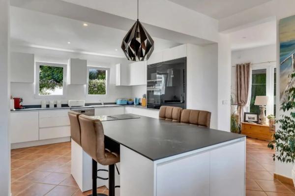 Casa independiente en calle Río Jalón