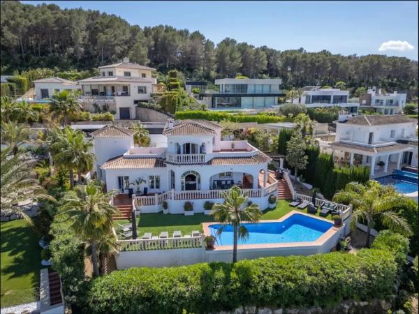 Casa independiente en calle Río Jalón