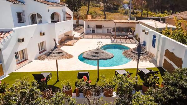 Casa independiente en calle Francisco Zurbarán