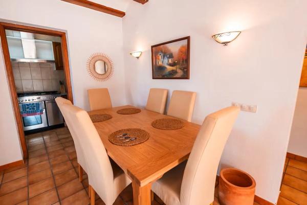 Casa independiente en calle Francisco Zurbarán