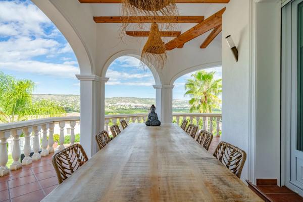 Casa independiente en CL Rio Jalon