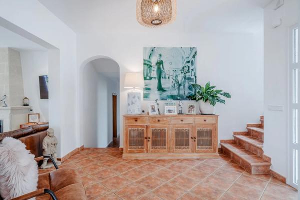 Casa independiente en CL Rio Jalon