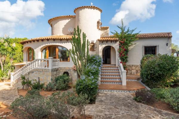 Chalet en Cap Martí - Pinomar