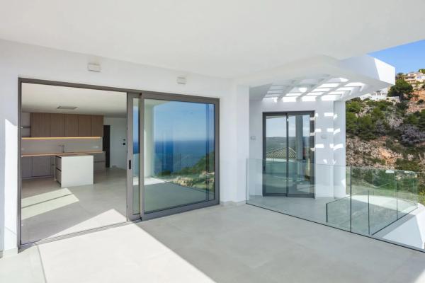 Casa independiente en Urbanizacion Corona la 4, 7