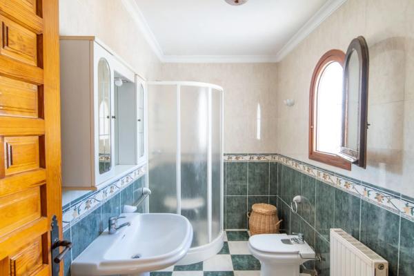 Casa independiente en calle de Roncadell