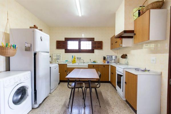 Casa independiente en calle Naranjo