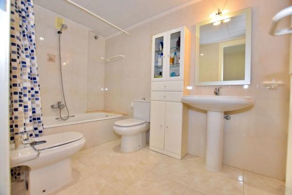 Piso en calle Gèvova