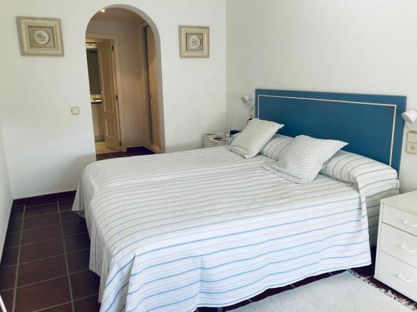 Chalet adosado en Cap Martí - Pinomar