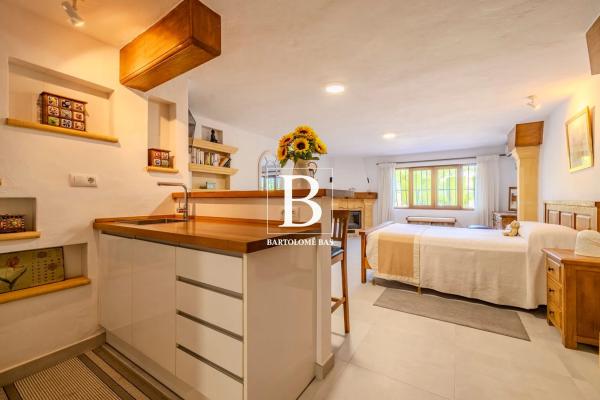 Casa independiente en calle Lluca